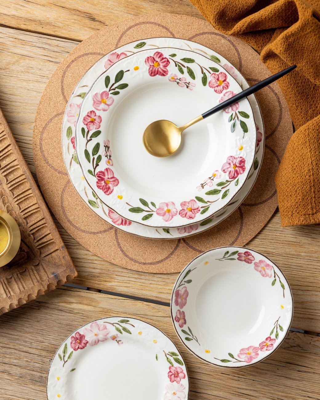 Dinnerware